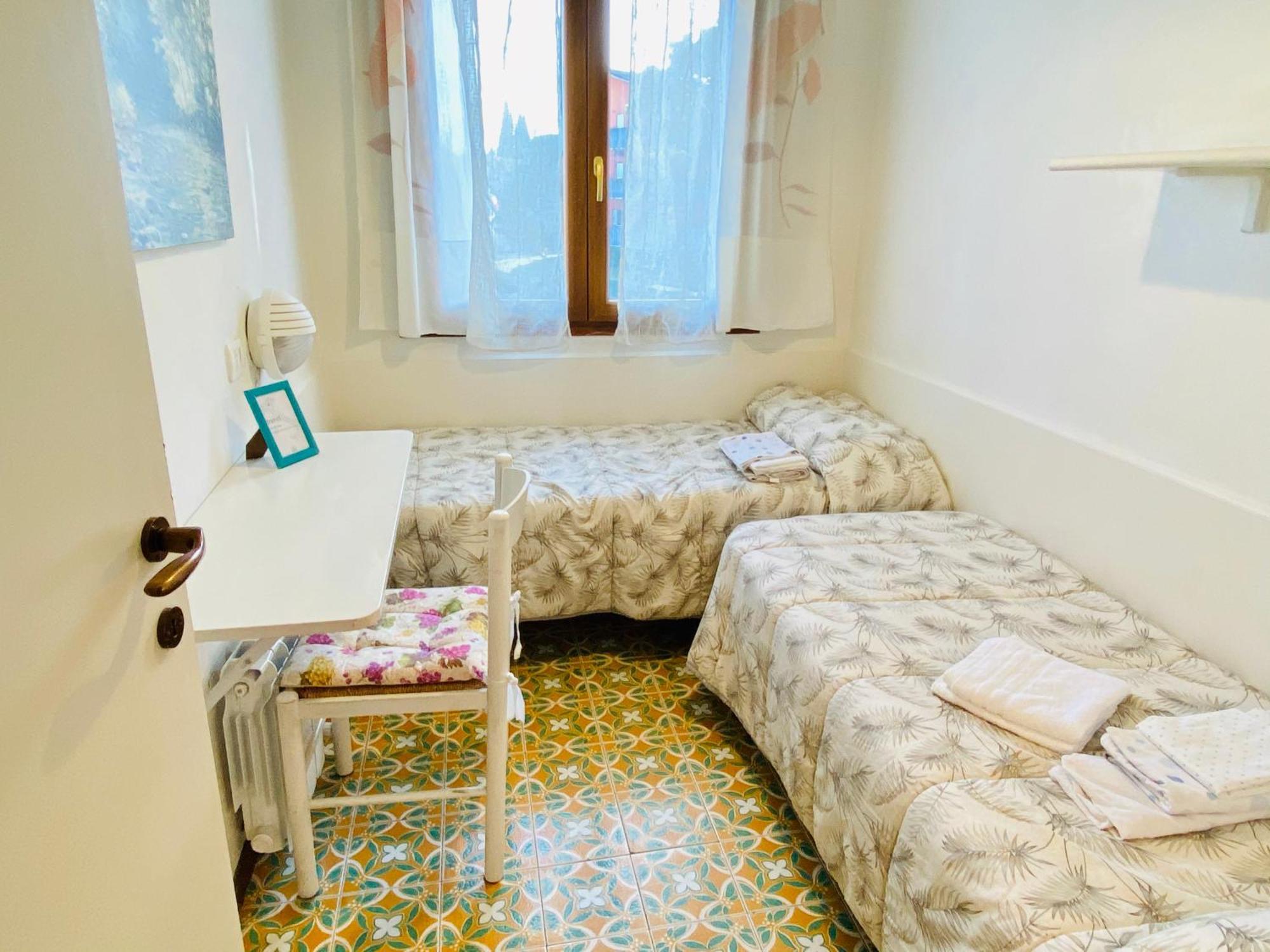Апарт готель Residenza Cappuccini Песк'єра-дель-Гарда Номер фото